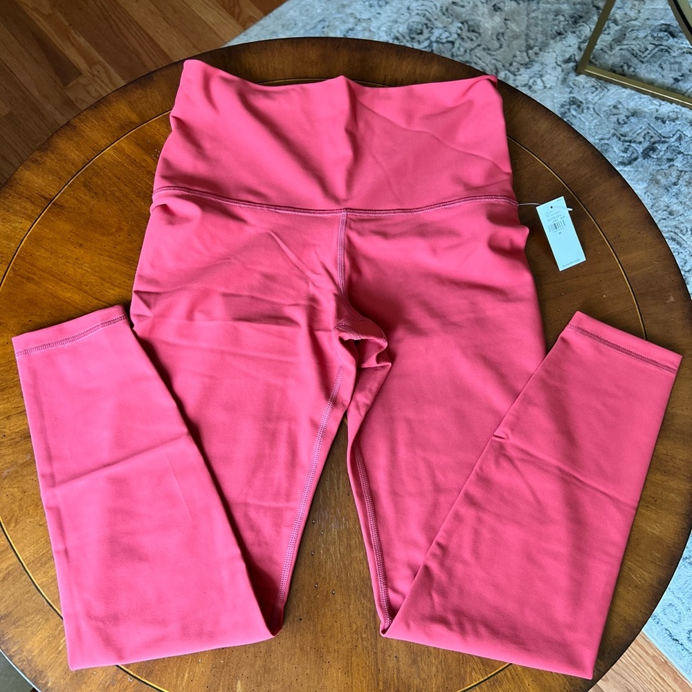 Old Navy Extra High Waist Powersoft Leggings